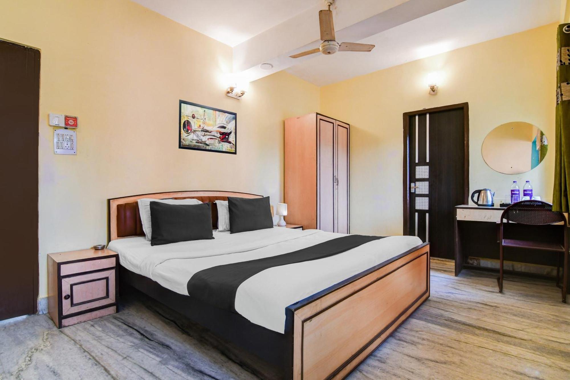 Super Hotel O Alipore Near Chetla Formerly Alipore Guest House Alīpur Eksteriør bilde