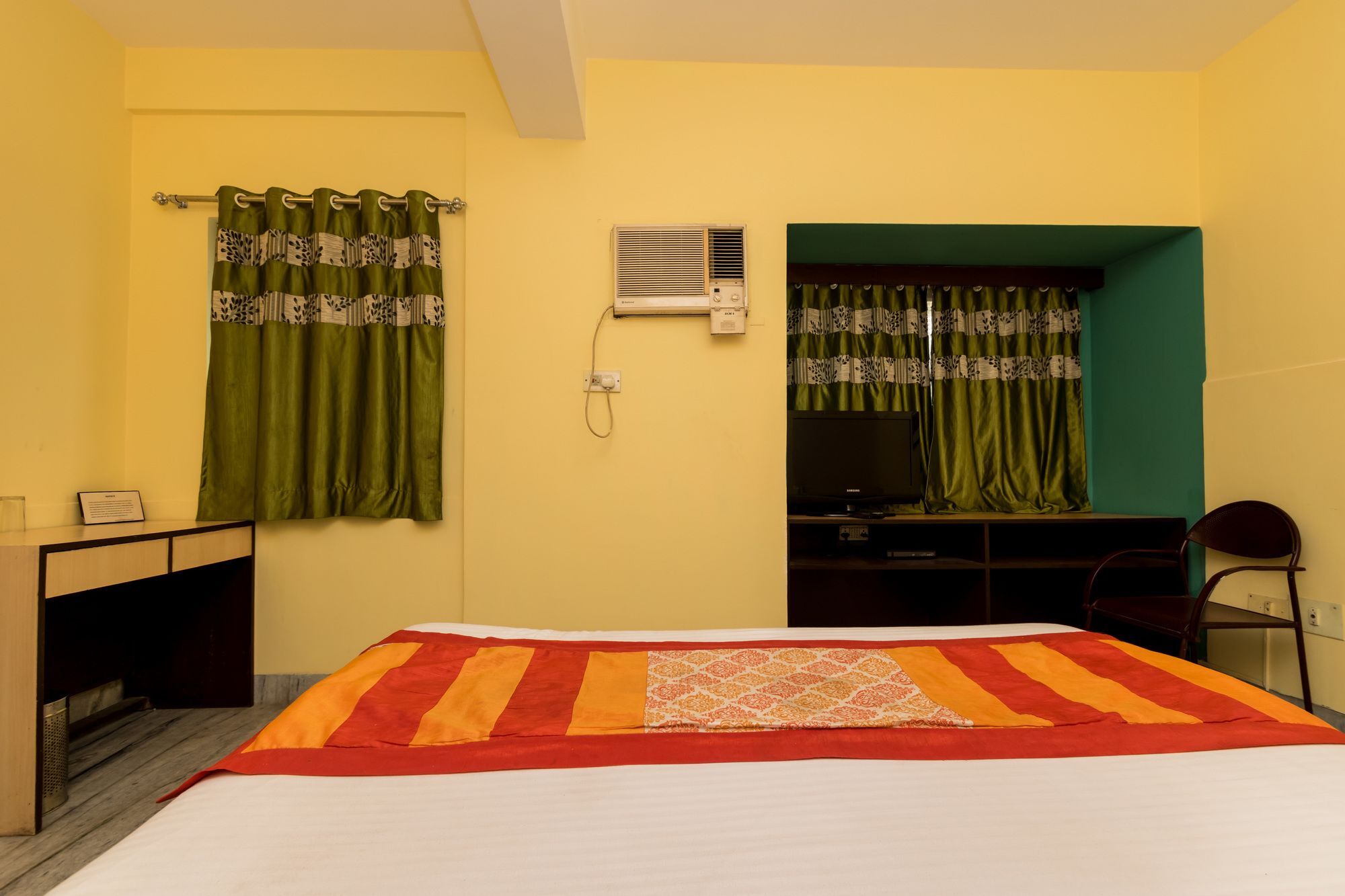 Super Hotel O Alipore Near Chetla Formerly Alipore Guest House Alīpur Eksteriør bilde
